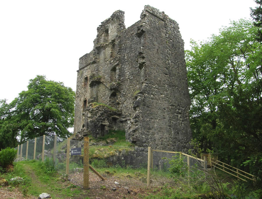 Invergarry Castle