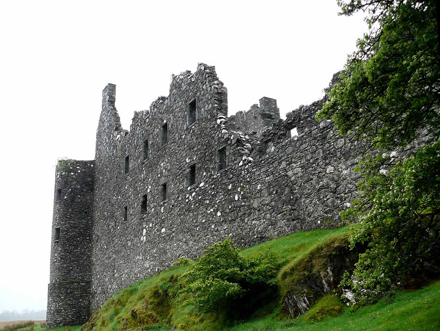 Kilchurn Castle